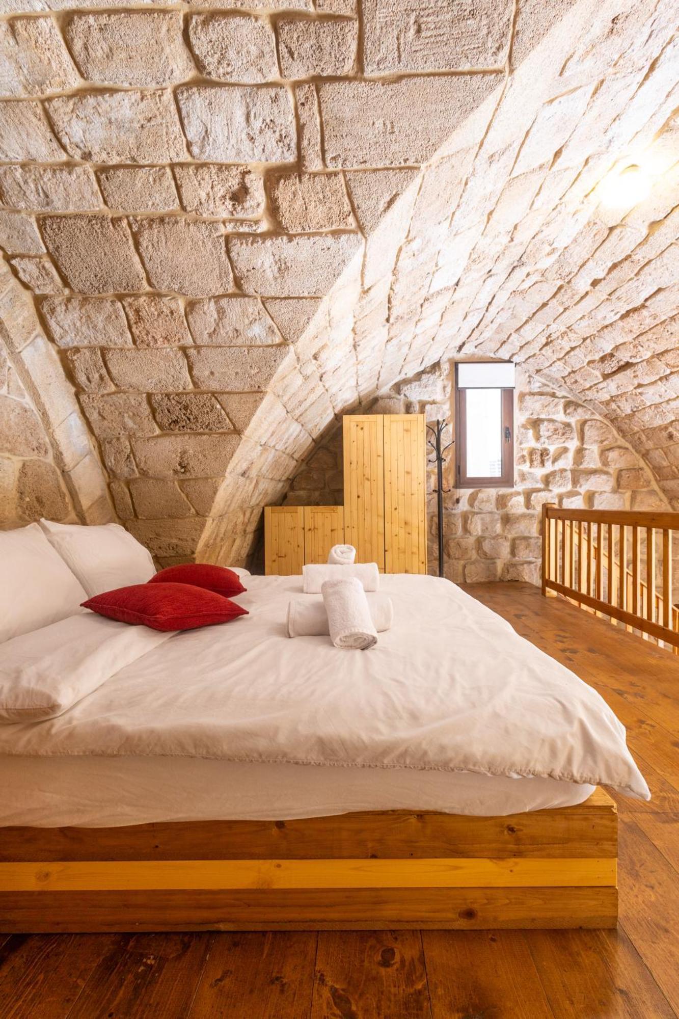 Old Town Guesthouses Batroûn Eksteriør bilde